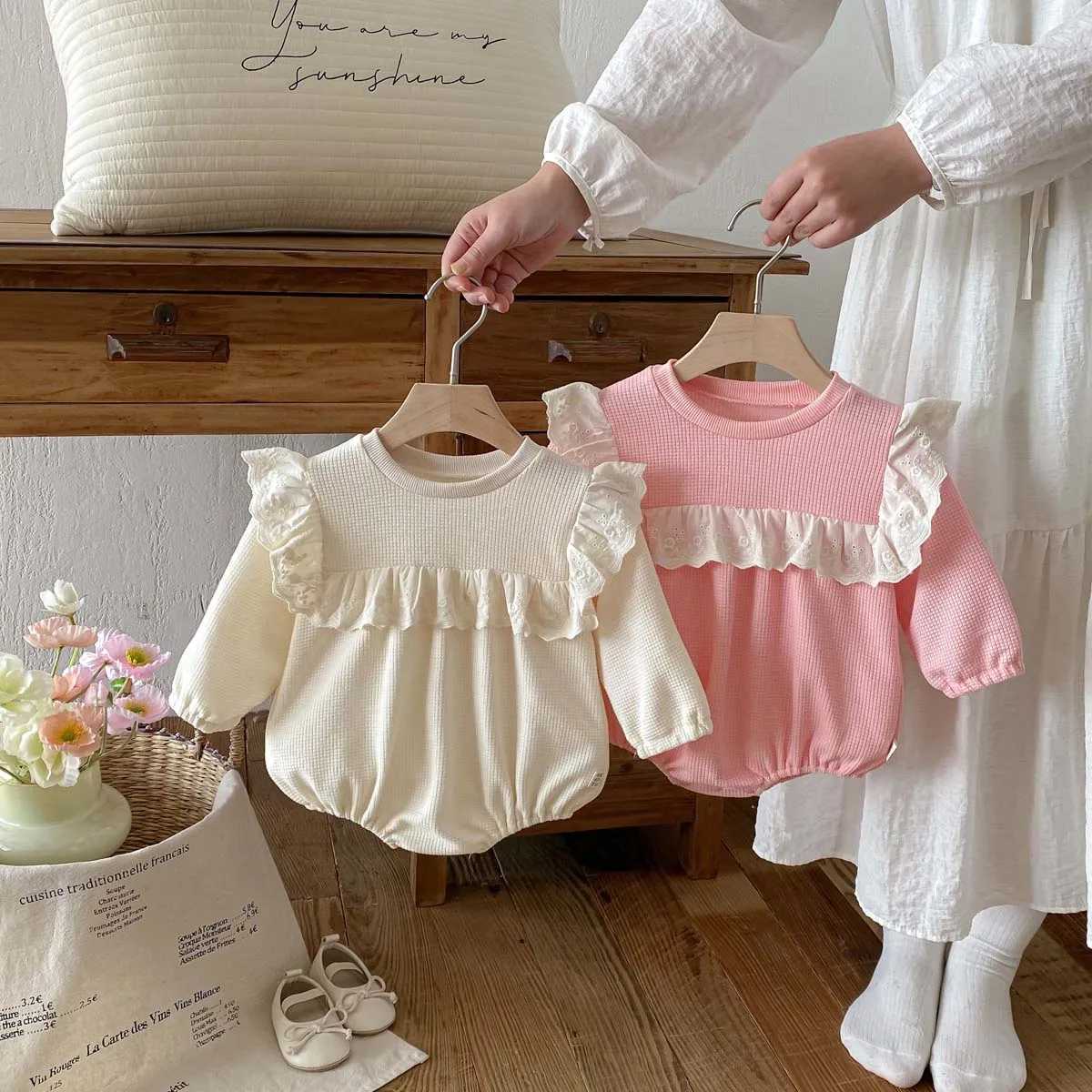 Korean Style Spring Baby Girl Waffle Long Sleeve Jumpsuit Simple Cute and Comfortable Lace Jumpsuit for Baby Girls Suitable for Outdoor Wear Y260625