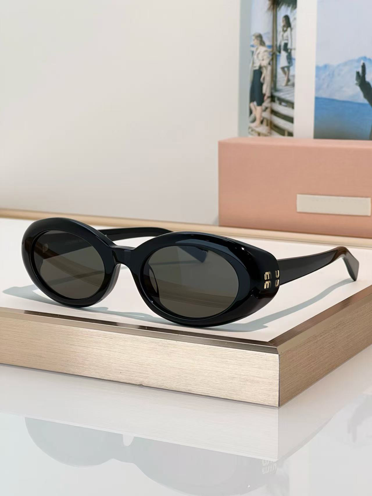 10A High quality luxury Designer sunglasses mm Oval sunglasses for women men B09S-F Fashion luxury mu glasses Circle frame Oval retro Euro american