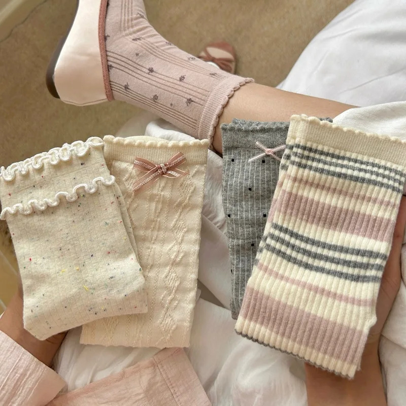 4 Pairs Women Flower Edge Bow Mid Tube Socks Spring Summer Sweat Absorbing Breathable Korean Version JK Lolita Casual 260624