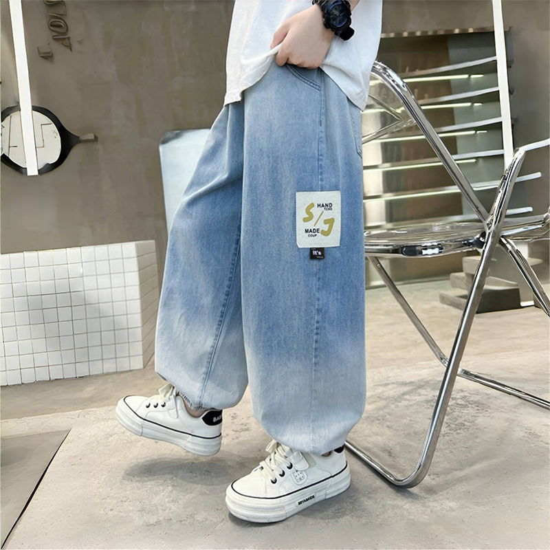 Boys' jeans, summer casual pants mid size children's new style versatile and trendy Korean loose pants Comfortable Casual Wear with a Mode