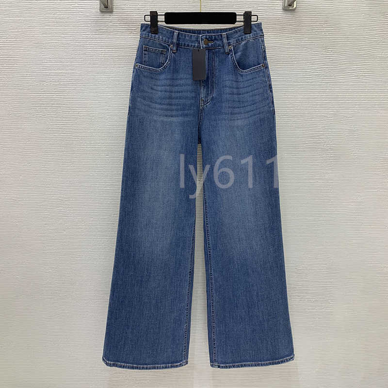 Luxury Women Jeans High-end Washed Soft Denim Elastic Fabric Classic Logo Decorated Loose Straight-leg Wide-leg Jeans Designer Womens Clothes