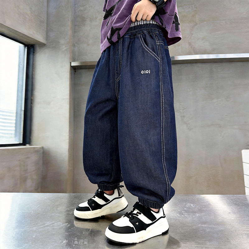 Boys' jeans, summer casual pants mid size children's new style versatile and trendy Korean loose pants Mid Size Childrens Loose Fit