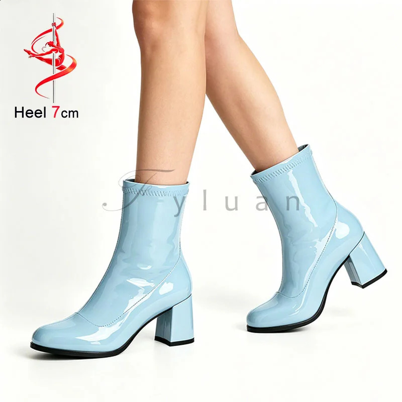 Botines versátiles de cuero PU para mujer, tacón de bloque de 7CM, moda para mujer, zapatos cortos modernos para primavera y otoño 2026, zapatos ele