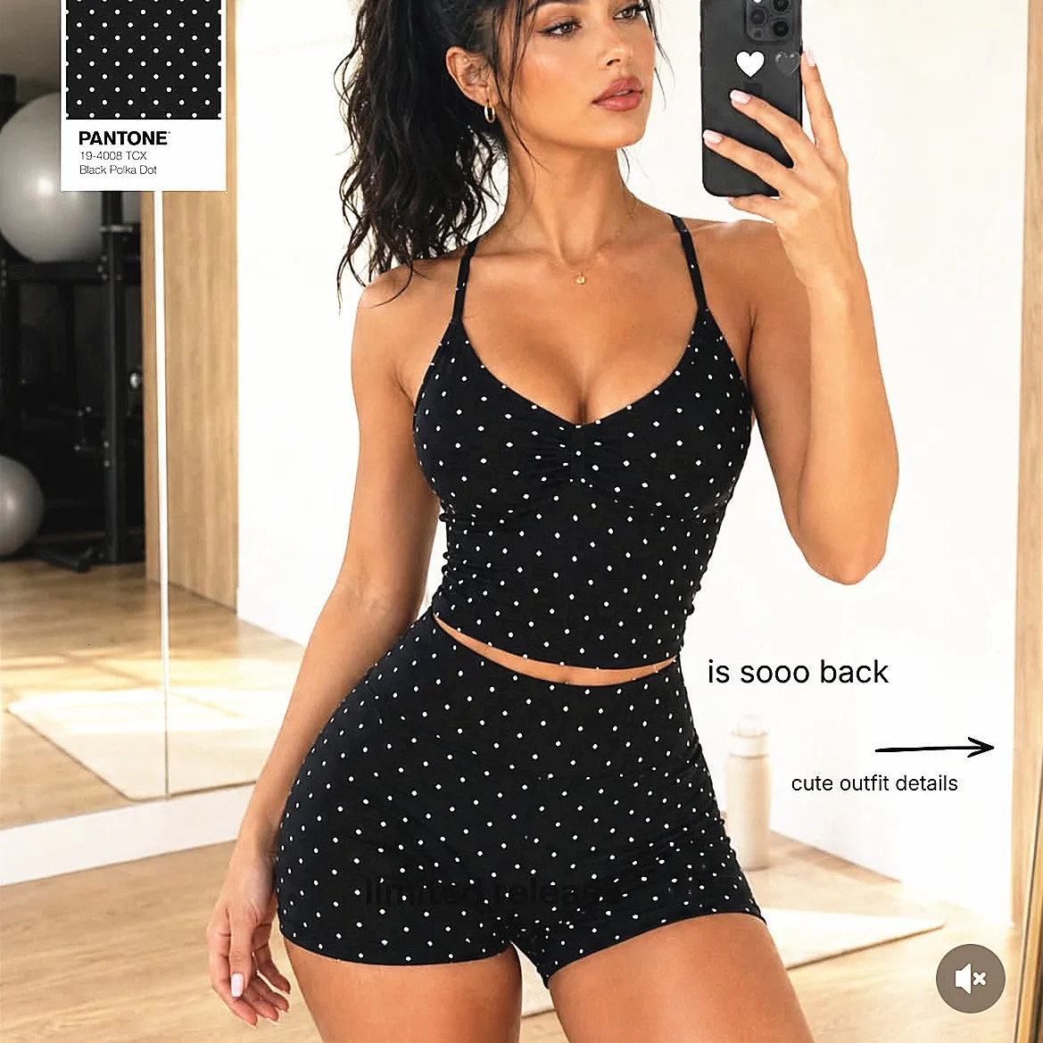 2PCS Reggiseno sportivo con stampa a punti senza cuciture Set da yoga v Pantaloncini scrunch da motociclista a vita alta Completo da allenamento Tut