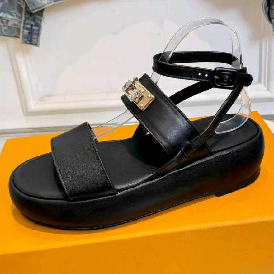 Designer Swing Lock Platform Sandal Fashionable Versatile Casual Sandals Summer Thick Bottom Edge Water Platform Sandals Size 35-43