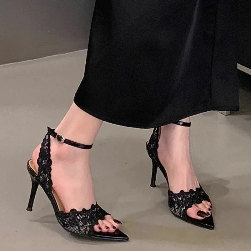 Luxurious and Sexy Womens High Heels Trending Pointed-toe Slip-on Sandals Casual Buckle Roman Sandals for Summer 2026 260624