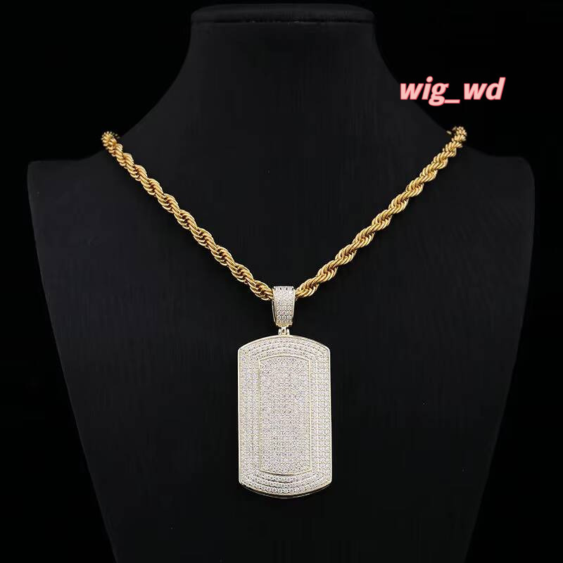 Wholesale Price Custom Iced Out D Color Vvs1 Round Moissanite Diamond 925 Sterling Silver Men's Party Pendant