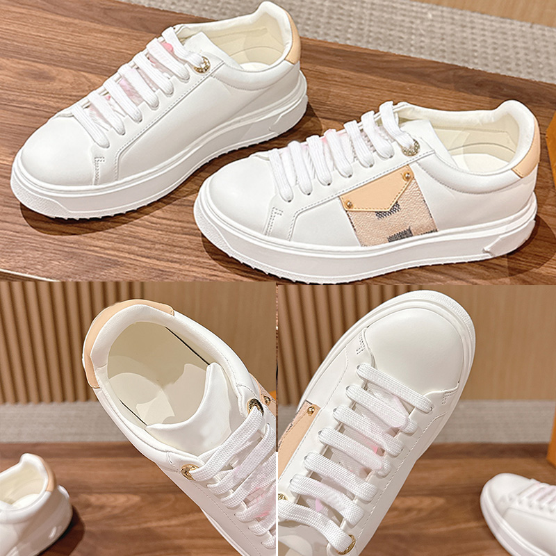 Designer Womens Time Out Sneaker Classic Smooth Calfskin Brand Logo Upper Thickened Rubber outsole Sneakers Mens Womans Outdoor Sports Shoes With Pa