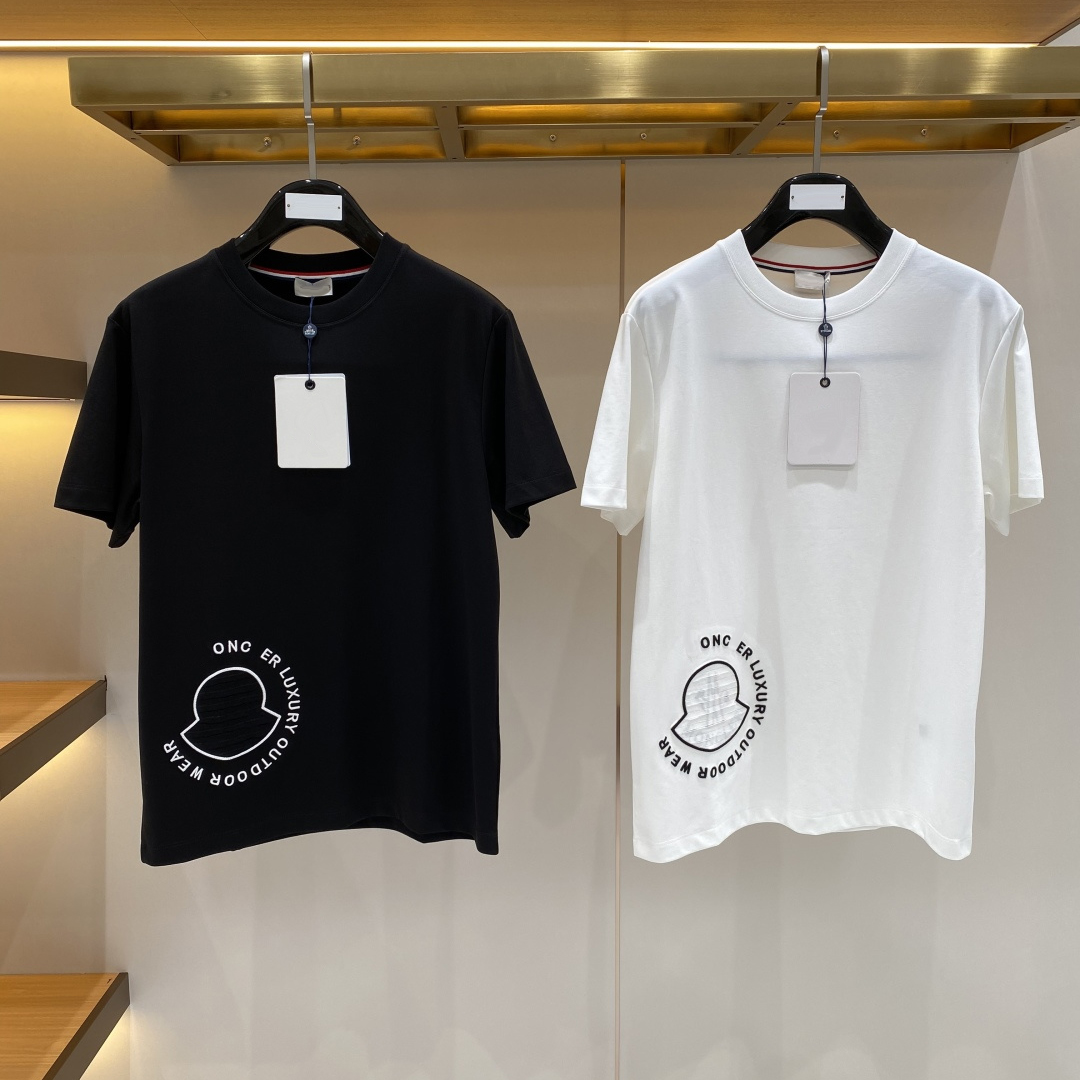 2026 new simple fashion Designer T-shirt men's round neck polo shirt spring and summer lightweight luxury casual outdoor sports short sleeved c