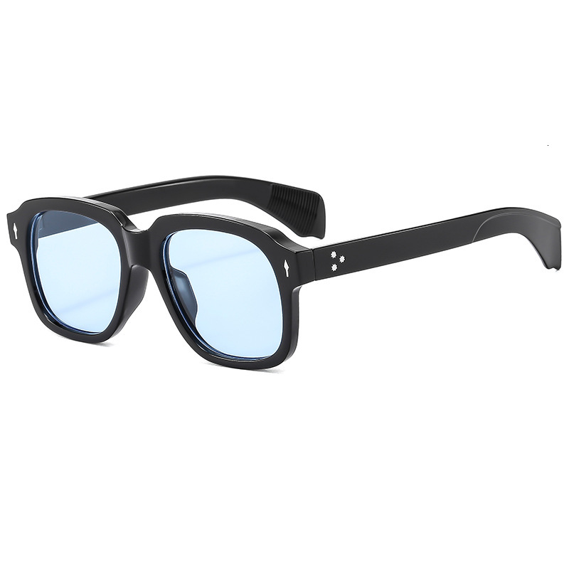 New Style Large-Frame Sunglasses With Studs, Unique And Fashionable Square Sunglasses, Popular Online, Unisex Eyewear