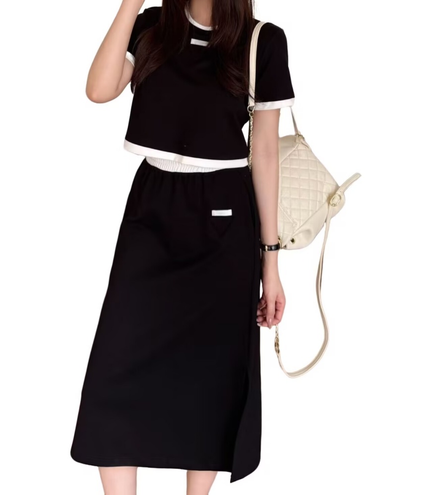 Designer lady's short-sleeved t-shirt and midi skirt set with triangular logo. Daily fashionable and casual style.