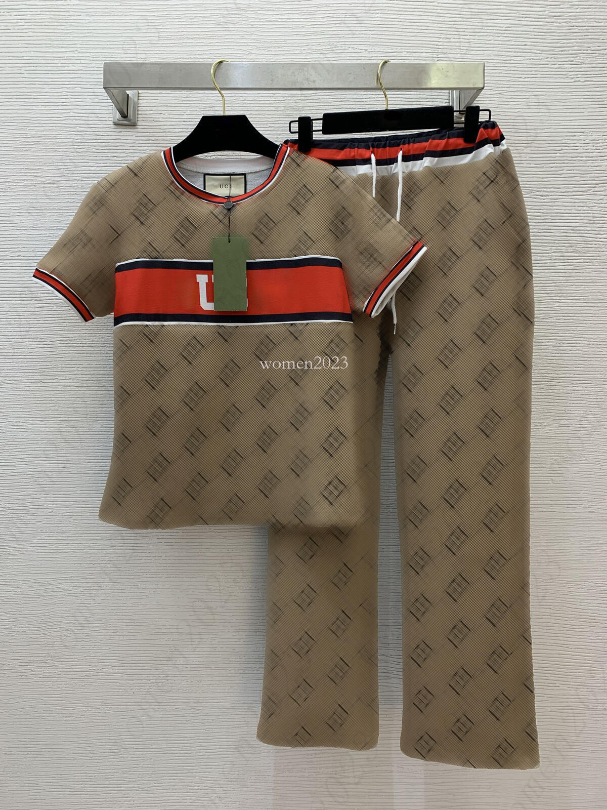 Brand tracksuit pants set designer women tshirt two-piece t shirt pants suit fashion logo straight pants vacation trousers pants summer 2pcs Jun 25