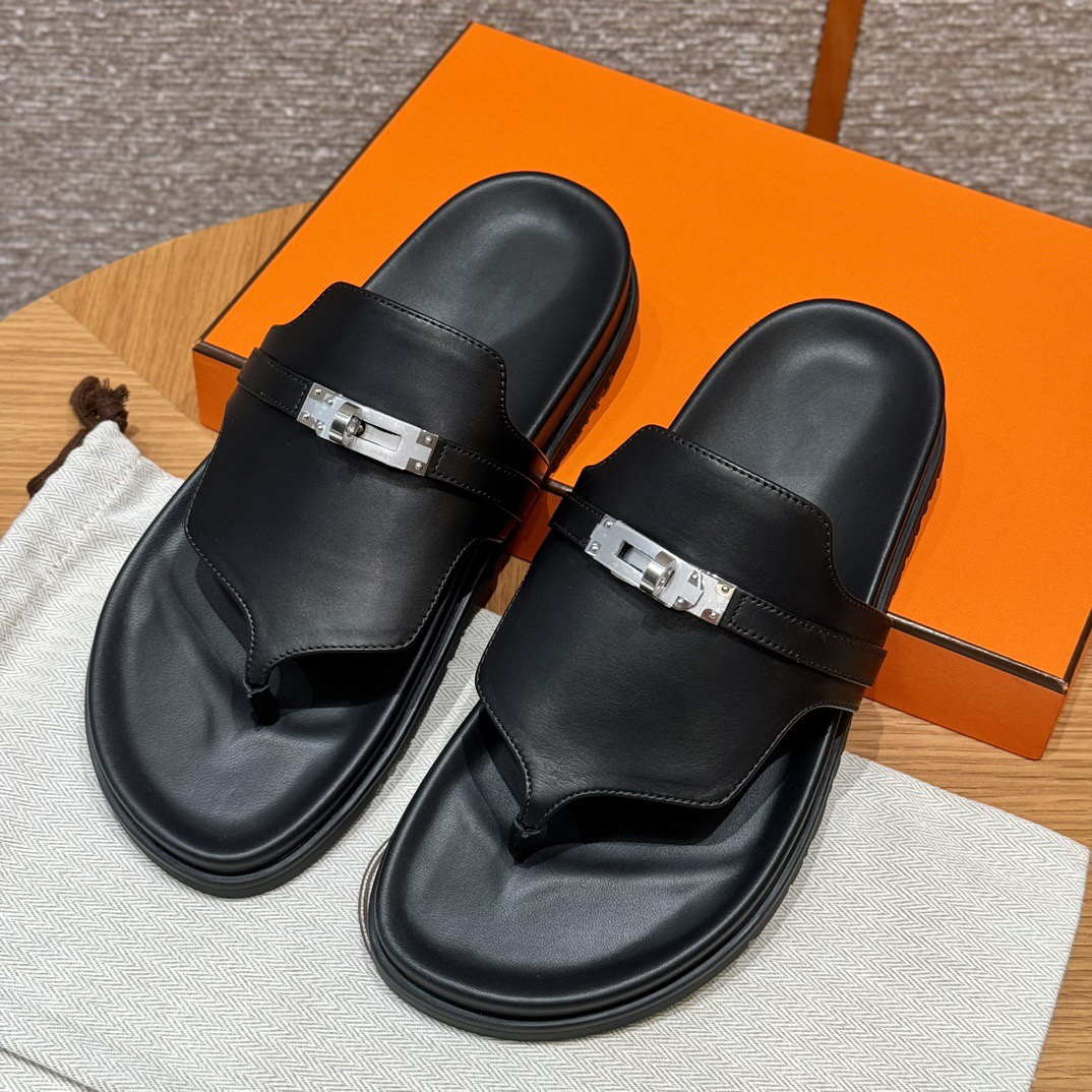 Designer sandals slippers fashionable flat shoes men's and women's classic beach slippers buckle slippers stylish sandals sandals and flat