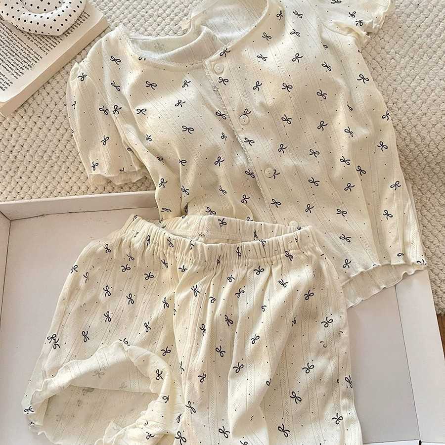 Pajamas Womens Summer Summer New Printed Short-Sleeve Pajamas for Girls with Chest Pads Thin Casual Shorts Loose Homewear Set M260625