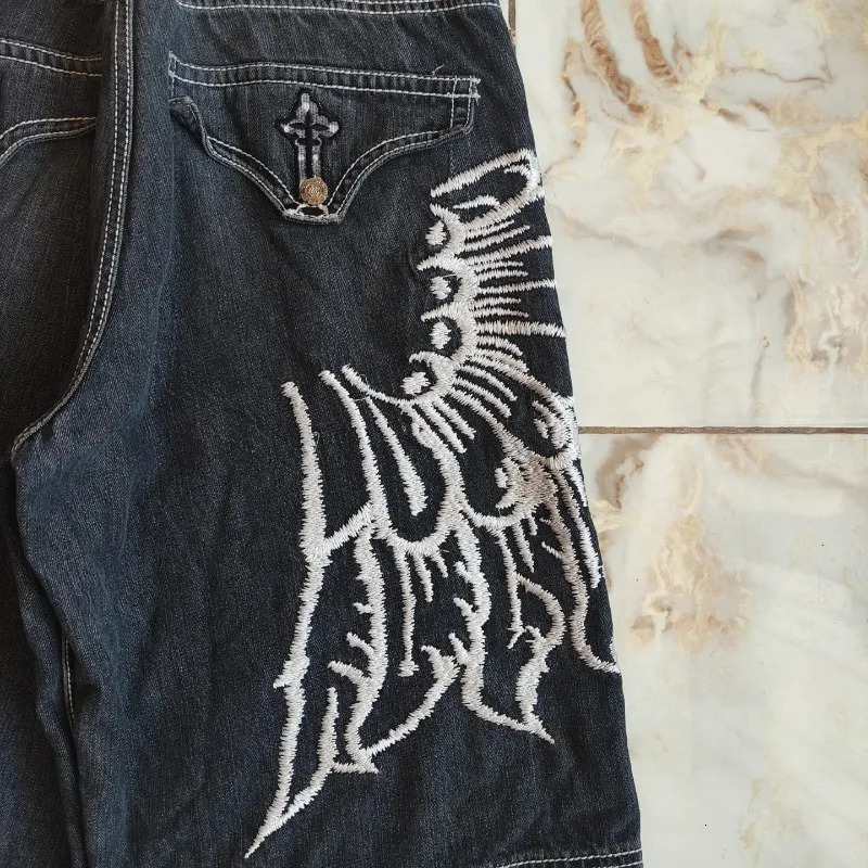 Y2K Pantaloncini di jeans larghi con ricamo oversize alla moda Uomo Punk gotico Hip Hop Moda Casual Joker Coppia pantaloni da basket 260624