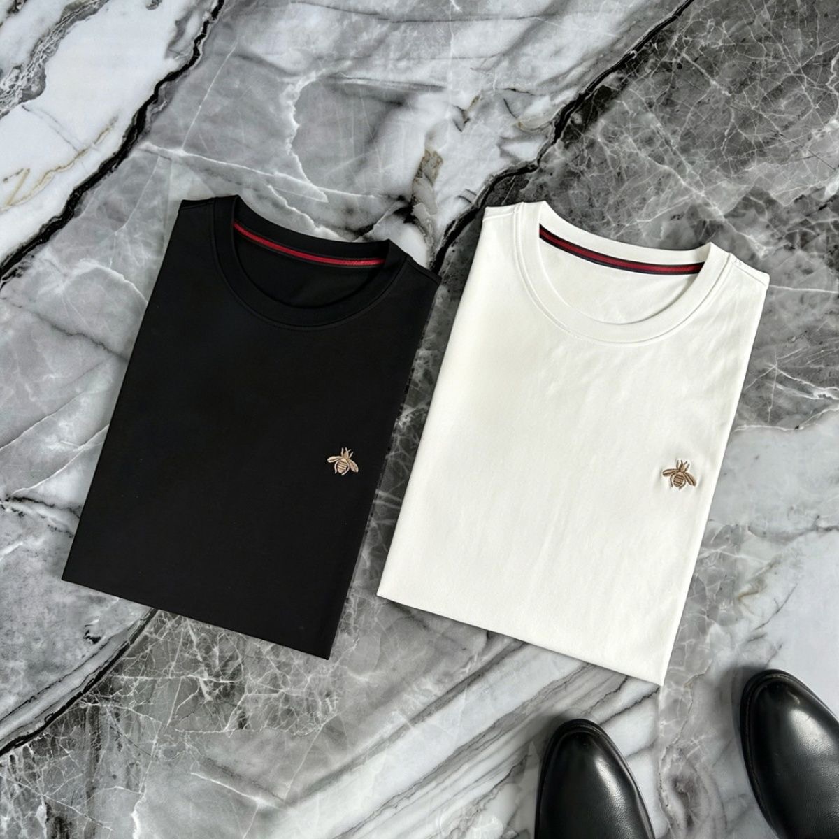 Bulk Order Men Small Bee Embroidery Short Sleeve T-shirt Multi Color Optional Loose Fit Round Neck Premium Cotton Daily Business Casual Tees Wholesa