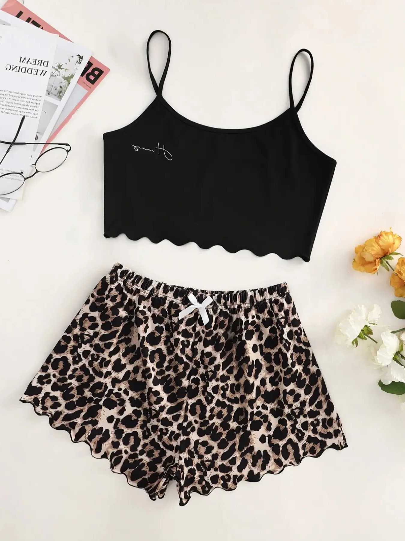 Sexy Womens Pajamas Lingerie Set Leopard Print Sling Sleepwear V-Neck Sleeveless Top and Shorts Sets Pyjamas Homewear M260625