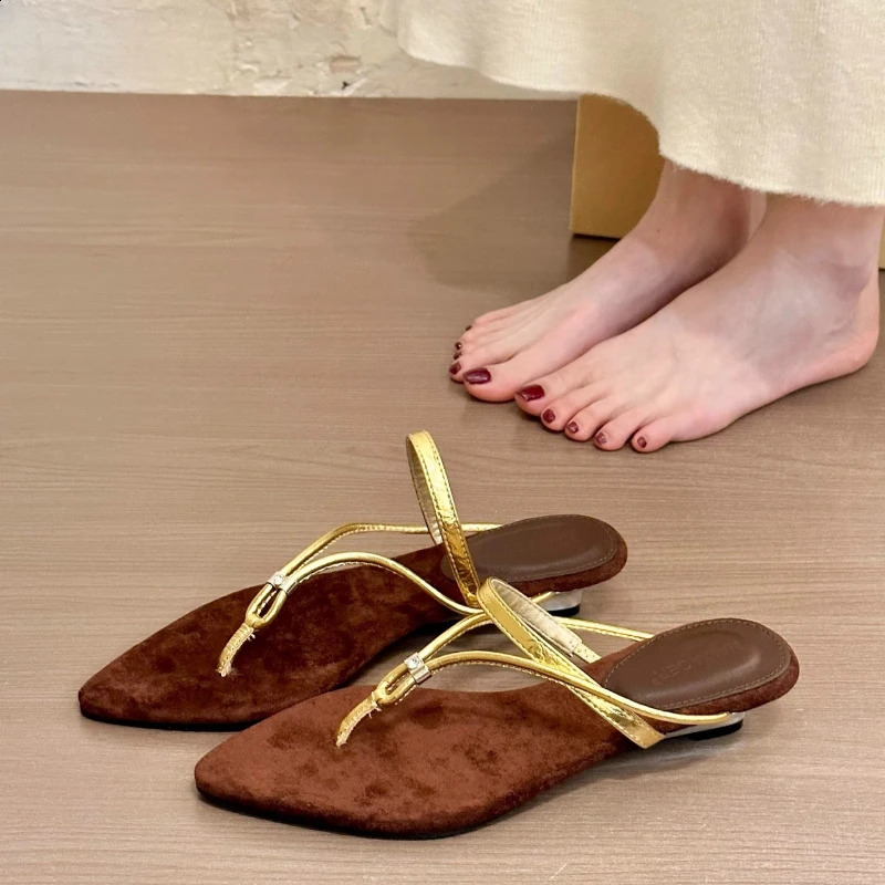 Womens Slippers Summer Fashion Retro Clip Toe Womens Shoes Casual Outdoor Slide Rubber Sole Wedge Sandals Flip Flops 260625