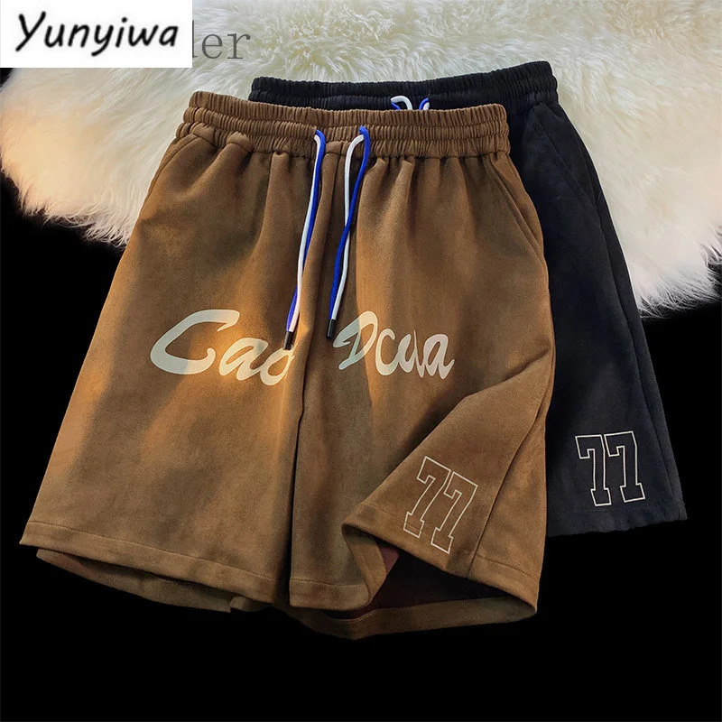 Pantaloncini in pelle scamosciata americana Pantaloni da basket dritti punk hip-hop da uomo Pantaloni mezzi mezzi con stampa di lettere casual overs