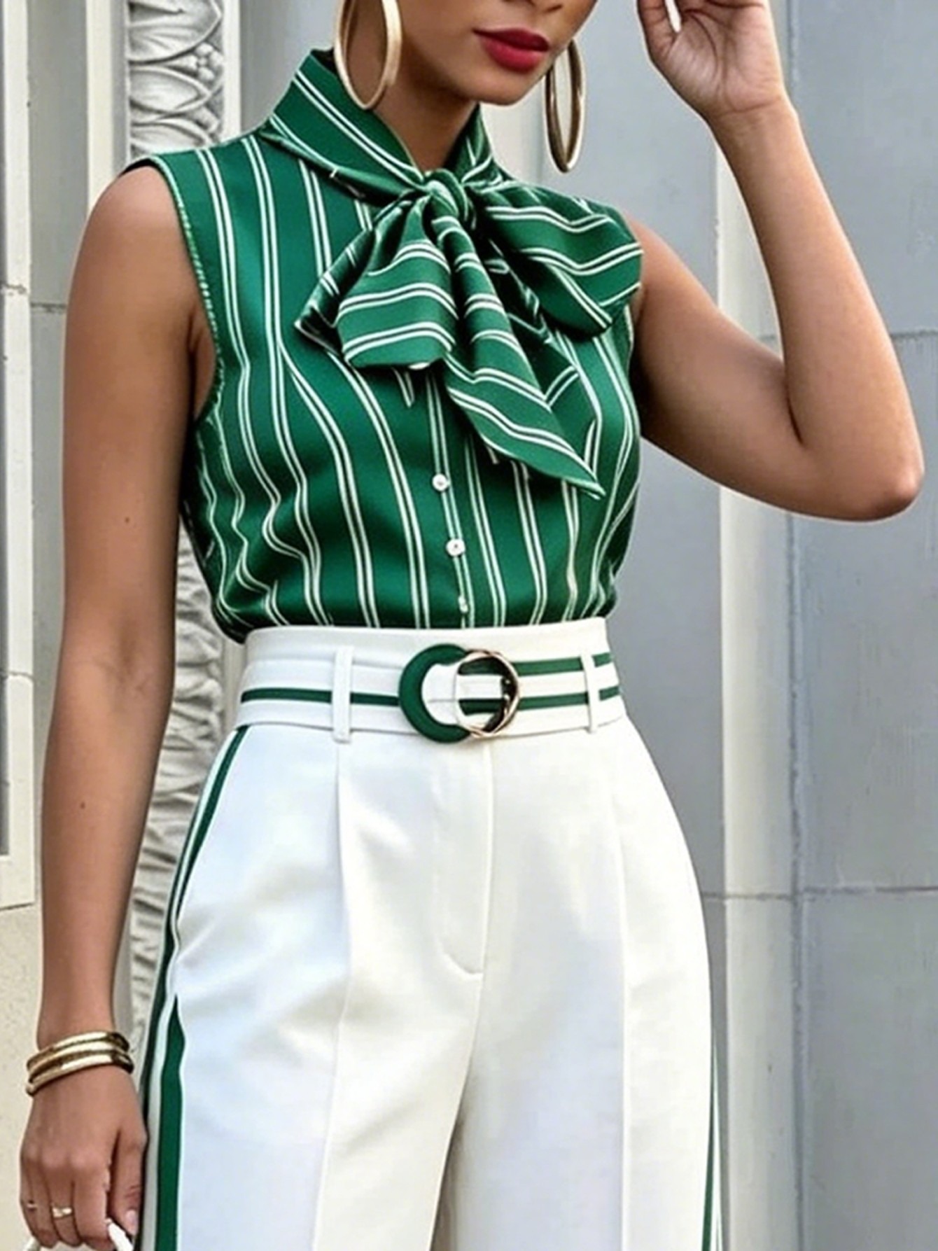 2026 Camicia a righe senza maniche slim fit di nuova moda di vendita calda elegante top da ufficio per donna