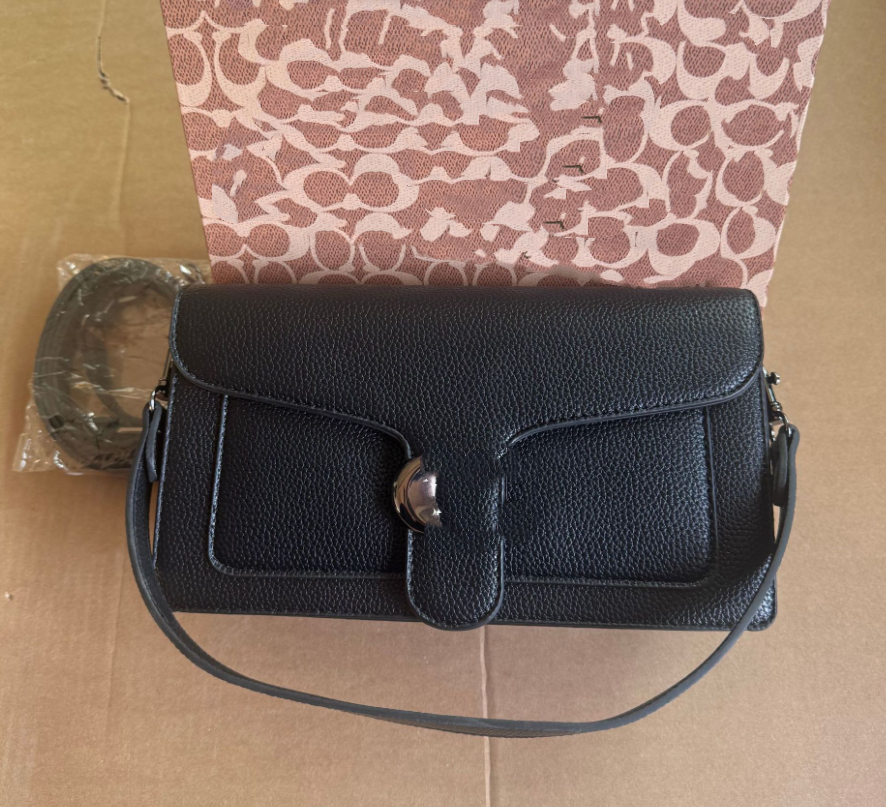 designer bag 2026 Litchi-pattern handbags are selling well across borders. Small square bags, trendy bags for European and American women, crossbody