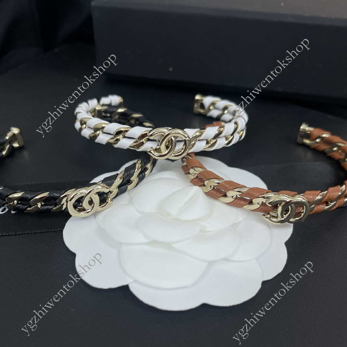 Charm Bangle Woven Bracelet Light Niche Style Classic Wristband Unique And Versatile Women's Accessory Bracelet