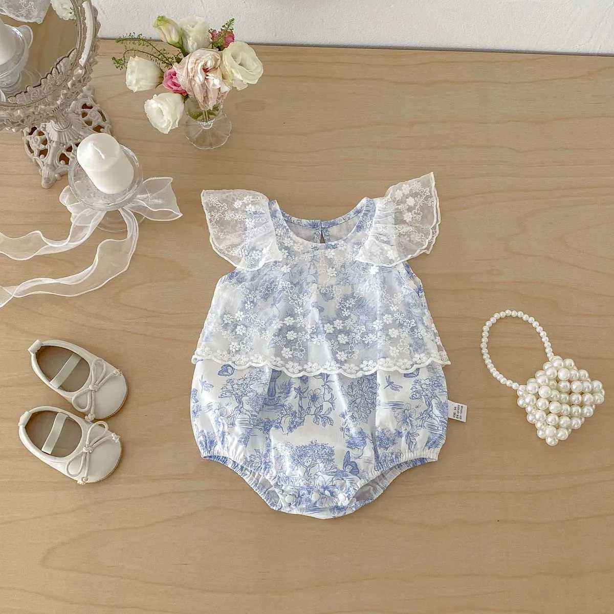 Summer Baby Girl Sweet and Cute Floral Flying Sleeve Jumpsuit Baby Girl Fashion Floral Stitching Mesh Jumpsuit Very Cute Y2606259JO8