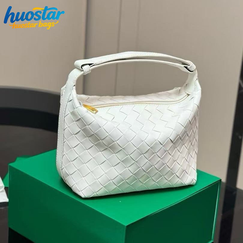 Designer Sheepskin Woven Shoulder Bag Women 2026 Genuine Leather High End Fashion Handbag Underarm Bag Casual Elegant Luxury Trendy Daily Use Purse