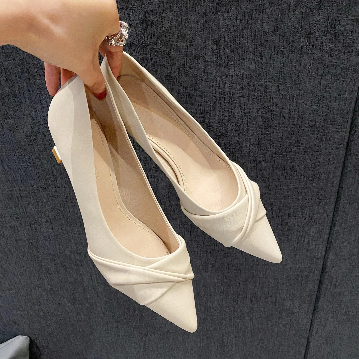 High Heels Women Shoes Thin Heels 5cm Beige Temperament Pointed 3cm Soft Leather Single Shoes with Skirt Summer Style 260625