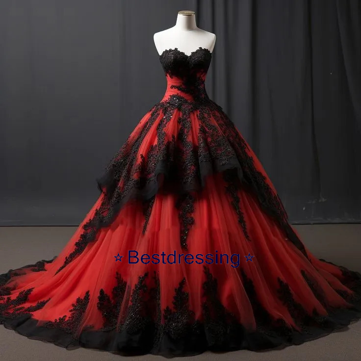 Vintage Black And Red Ball Dresses With Lace Appliques Tiered Strapless Sleeveless Long Gothic Wedding Gown For Women 2025 Plus Size Vestido De Novi