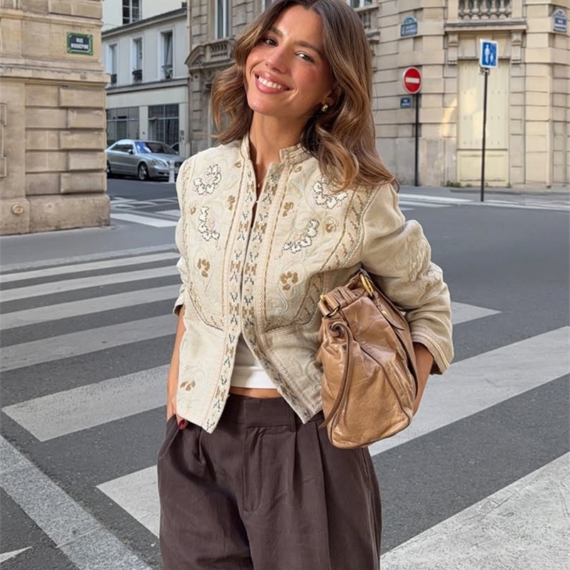 2026 Fashion Beige Print Linen Coat Women Chic Stand Collar Long Sleeve Boho Style Crop Jacket Casual Lady Autumn Street Outwear 260615CJ