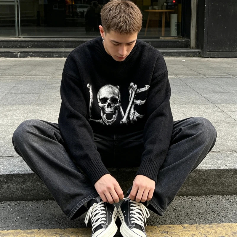 Mens Oversized Sweater Gothic Skull LOVE Print Knitted Pullover Harajuku Streetwear Black Long Sleeve O-neck Knitwear Autu 260624