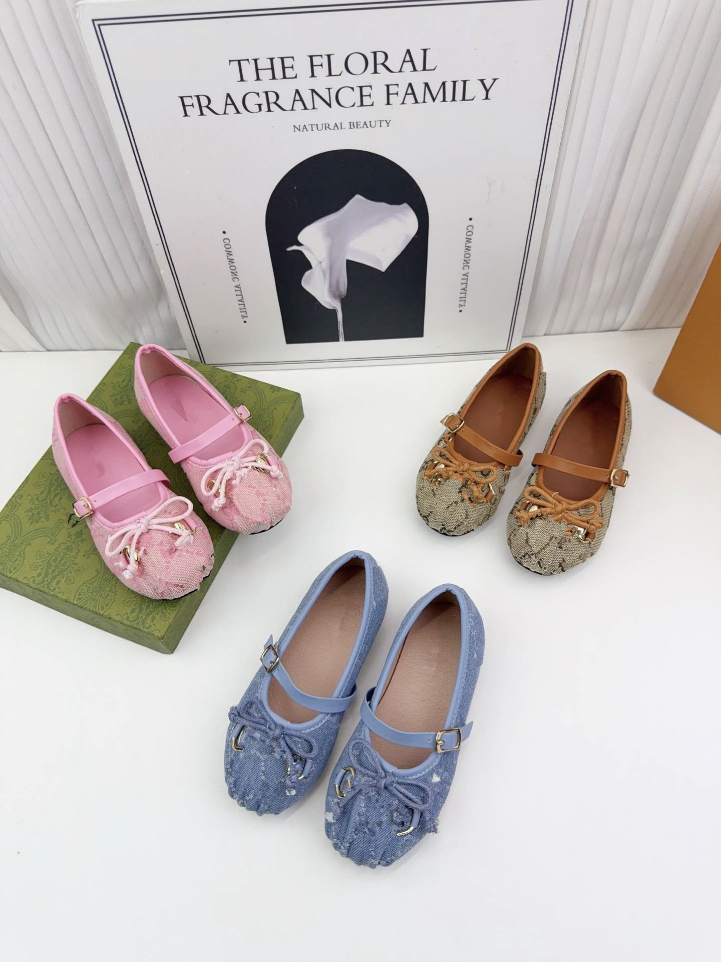 Flat shoes Children Girl Delicate Girls Sweet Loafers All-match Uniform Non-slip Casual Leather Shoes Spring New Kids Fashion Ballet Mary
