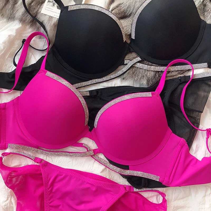 2 Pieces Sexy Underwear Set for Women Classic Cross Hollow Bra Sparkle Rhinestones Lingerie Deep V Push Up Brassiere 260626