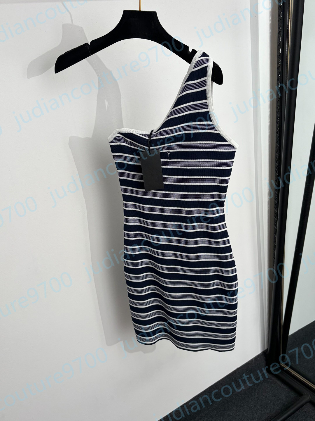 Bodycon Dress woman designer Sloping shoulders Brand Embroidered Logo Striped Dress Knit Slim Fit Summer Beach Casual Party Short Dress for Women Hi