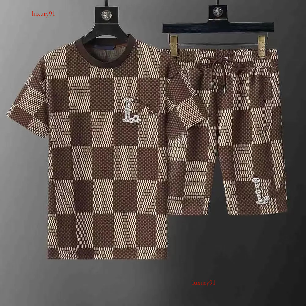 2026 Summer Mens Fashion Tracksuits Sets Jogger Sweatshirts Sports Jogging Suits Mens Two Piece Set T Shirt Summer Printed Short Sleeve M-3XL
