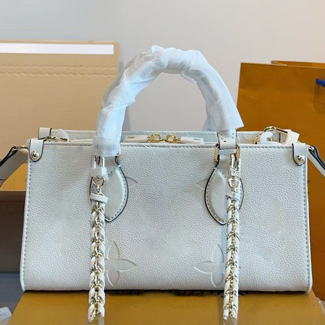 Luxury Designer Tote Bag Embossed Leather Shoulder Bags Women Classic Flower Debossing Crossbody Bag Fashion Double Zipper Top Handle Purse