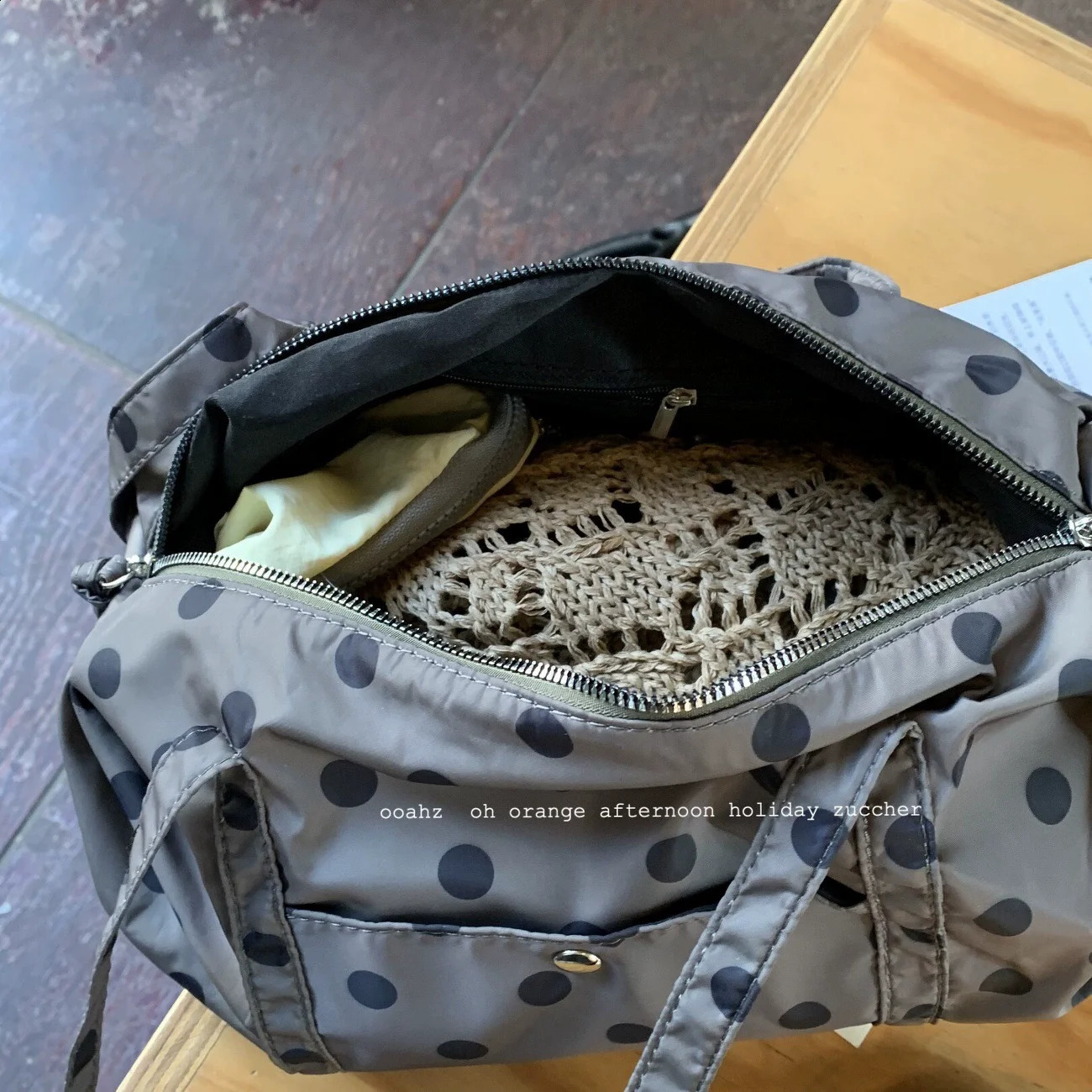 Korean Nylon Handbag Polka Dot Tote Bag Lightweight Women Casual Commute Shoulder Bag Large Capacity Sports Foldable Storage Bag 260625