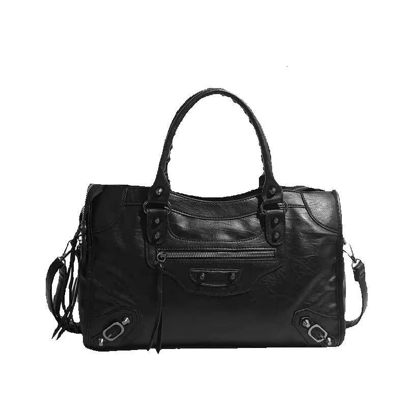 2026 Trendy Motorcycle Bags Womens City Tote Bag Y2k Classic Street Fashionable Shoulder Pu Leather Crossbody Handbag A542