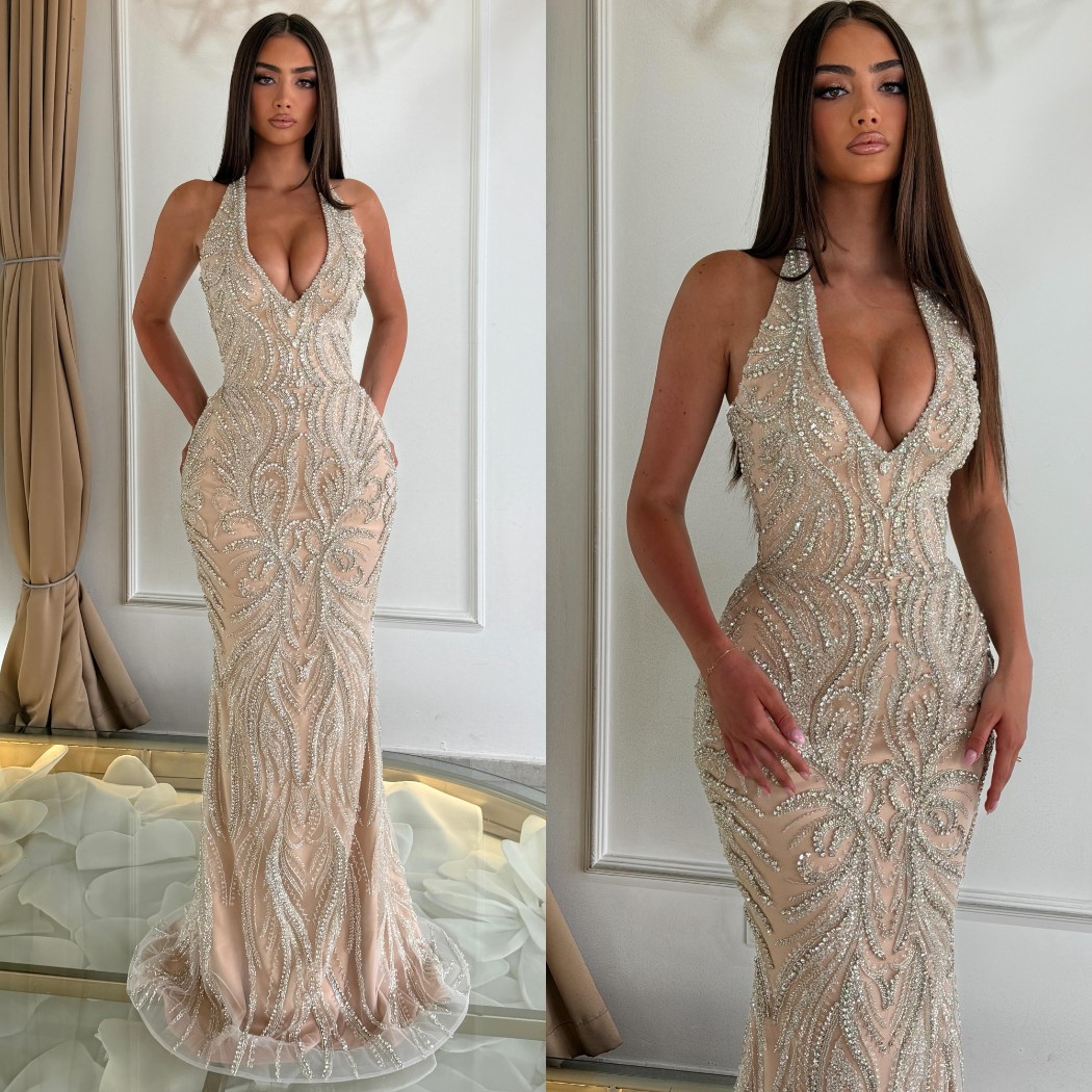 Mermaid Prom Dresses Beads Appliques Glamorous Halter Neckline Backless Sweep Train Evening Gowns Vestido De Noite Customized