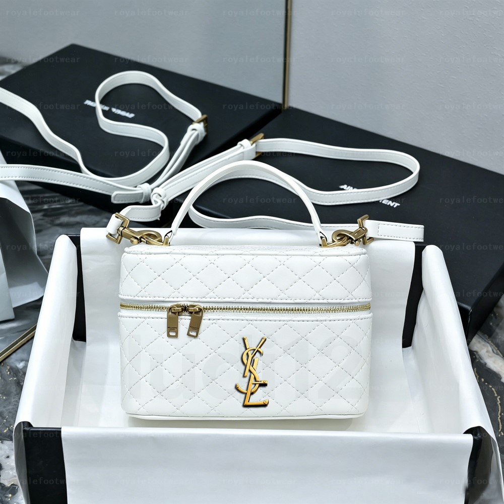 New Hot selling Gaby Vanity bag Womens shoulder crossbody bag designer handbag mirror quality luxury makeup bag leather chain cosmetic bag must have