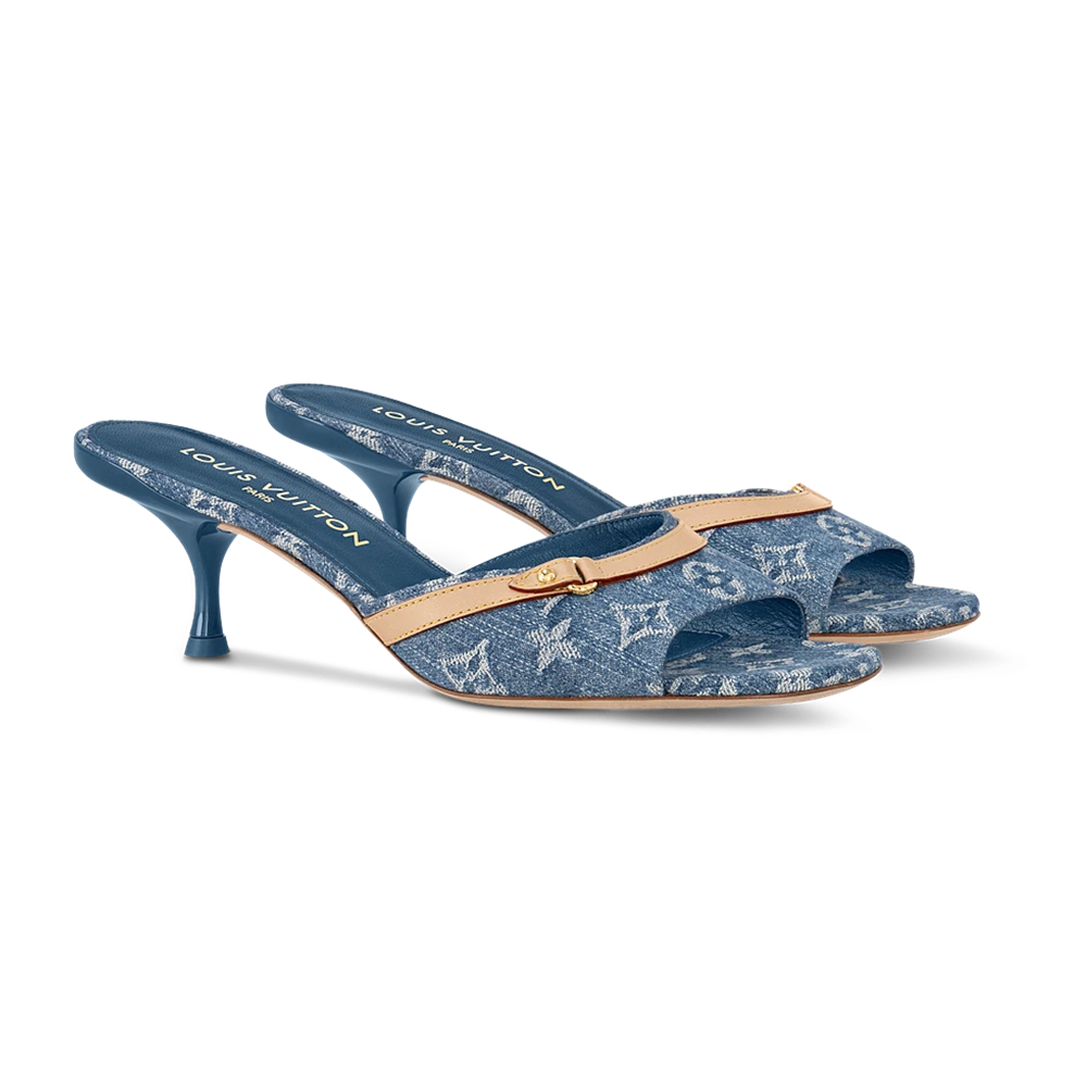 Designer Slippers Pleated surface metal buckle Sexy thin-heeled sandals 2025 New style High-heeled one-piece slippers women wear outside size 35--image-935349516