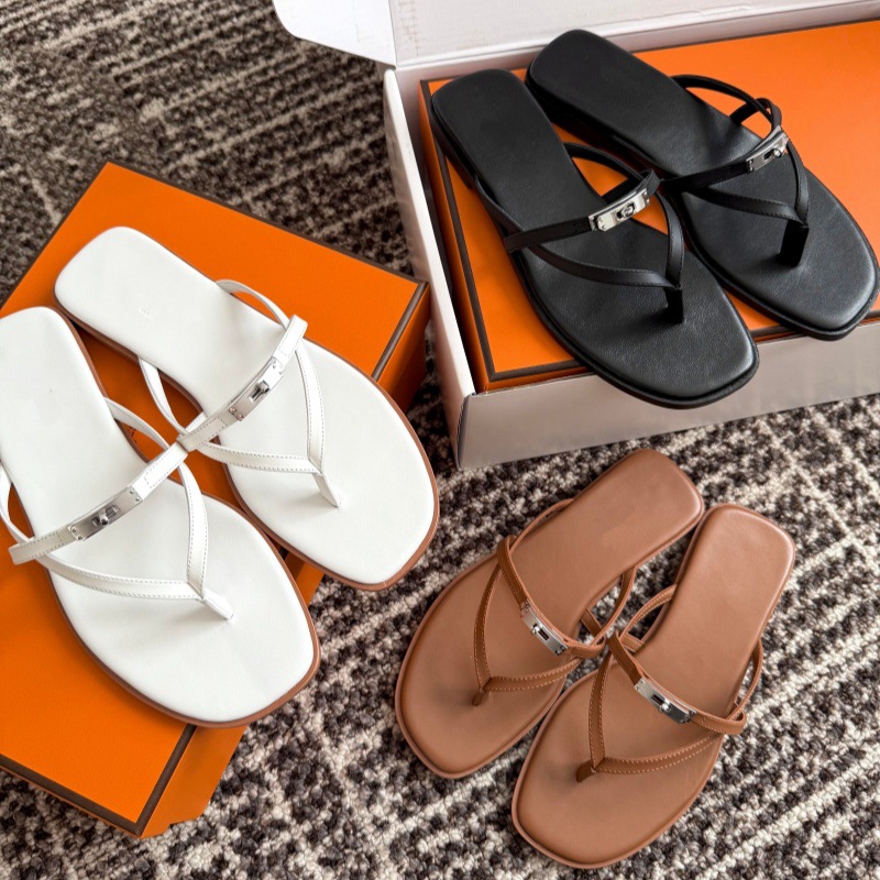 Designer Sandals Metal Buckle Flip-flops Fashionable Womens Genuine Leather Slippers Elegant Womens Luxury Lightweight Slides Casual Beach Shoes Who