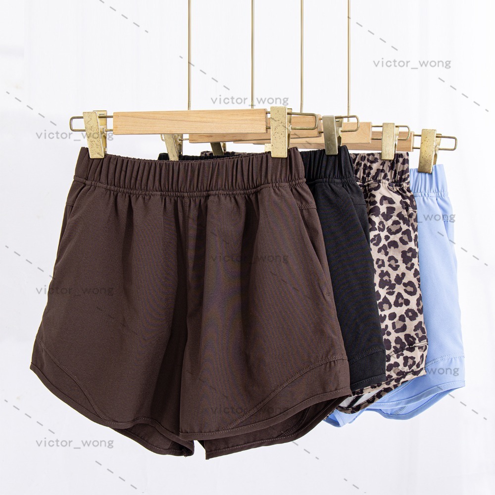 Women Designer Yoga Shorts Waist Split Side Running Quick Dry Lightweight 2 in 1 Built-in Liner Workout Shorts with Pockets Leopard HDS670