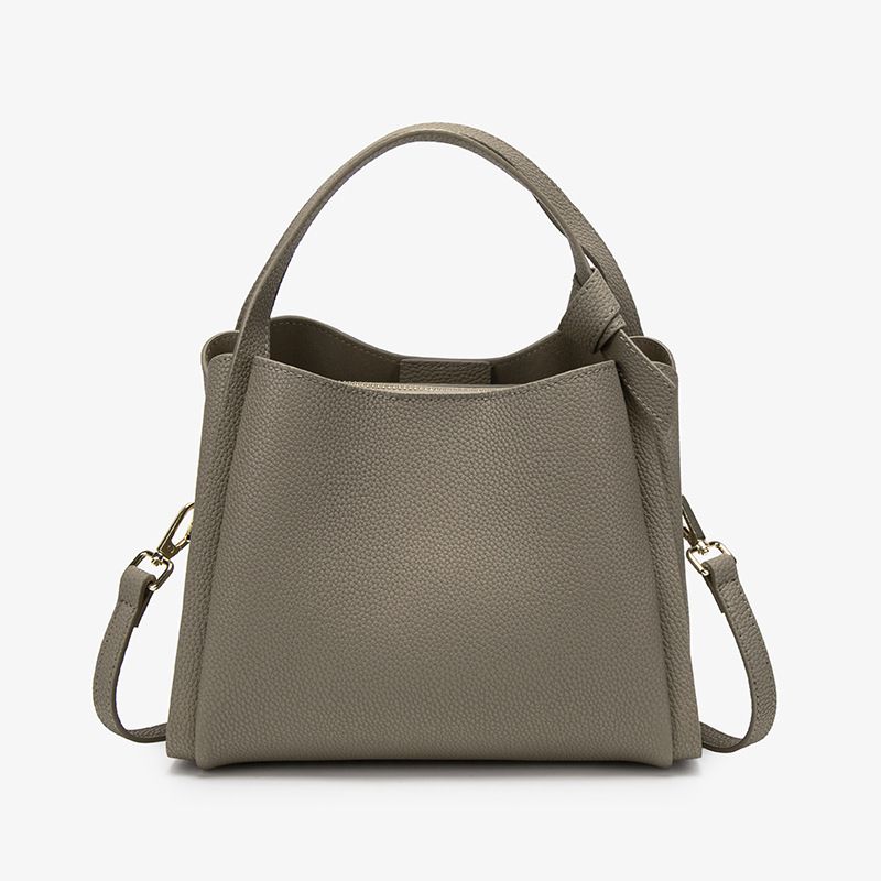 Luxury OULAIMEIZI 2026 Hot Classic Retro Designer Casual Tote Bag Versatile Trendy Large Capacity Shoulder Bags for Women MEN