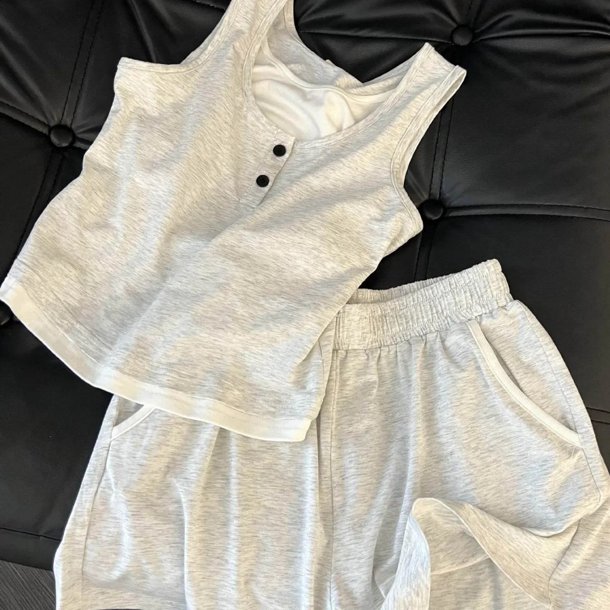 Simple Solid Color Casual Sleeveless Pajamas for Women Spring and Summer Spaghetti Strap Shorts Homewear Set Outfit 260625