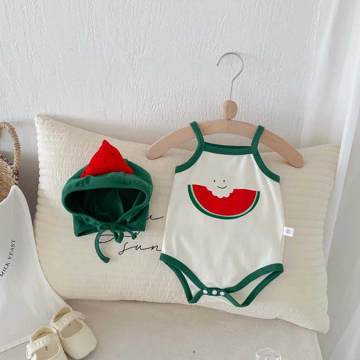 Summer baby cute watermelon style jumpsuit male and female baby sling thin comfortable jumpsuit hat suitable for going out Y260625B0O7