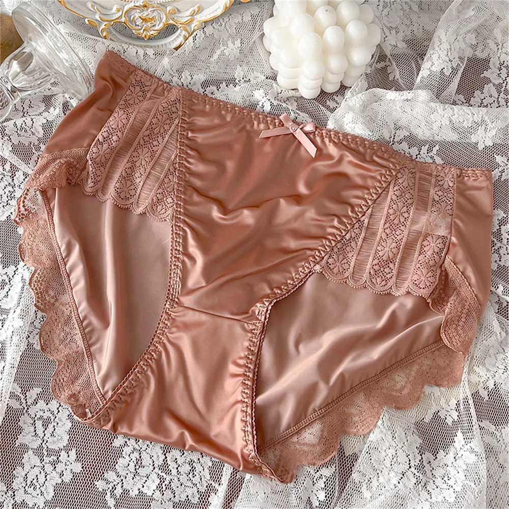 MXXXL Big Womens Sexy Patchwork Ruffles Lace Satin Underwear Breathable Ice Silk Seamless Briefs Mid Waist Thin Female Panties 260624