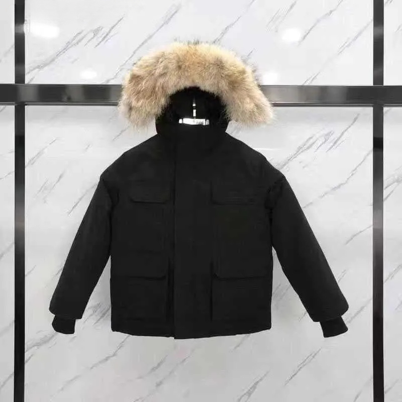 2026 New Kids Winter Jackets GOOSE Down Coat Keep Warm Real Wolf Fur Big Pockets Thick Jacket Duck Fashion Hooded Out Clothes Parka Boys Girls Baby