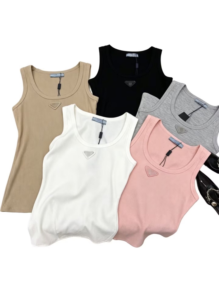 2026 Camiseta sin mangas acanalada con logotipo triangular para mujer, camisola ajustada sin mangas con cuello redondo, chaleco básico elástico de C